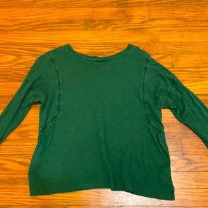 5 long sleeved shirts that are all great quality but different brands. XL-S.